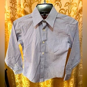 NWOT Brooks Brothers boys shirt. Size 8. Excellent condition.